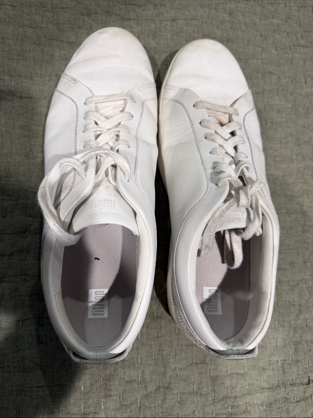 FitFlop Women's White Leather Sneakers - Lace-Up Casual hardly worn